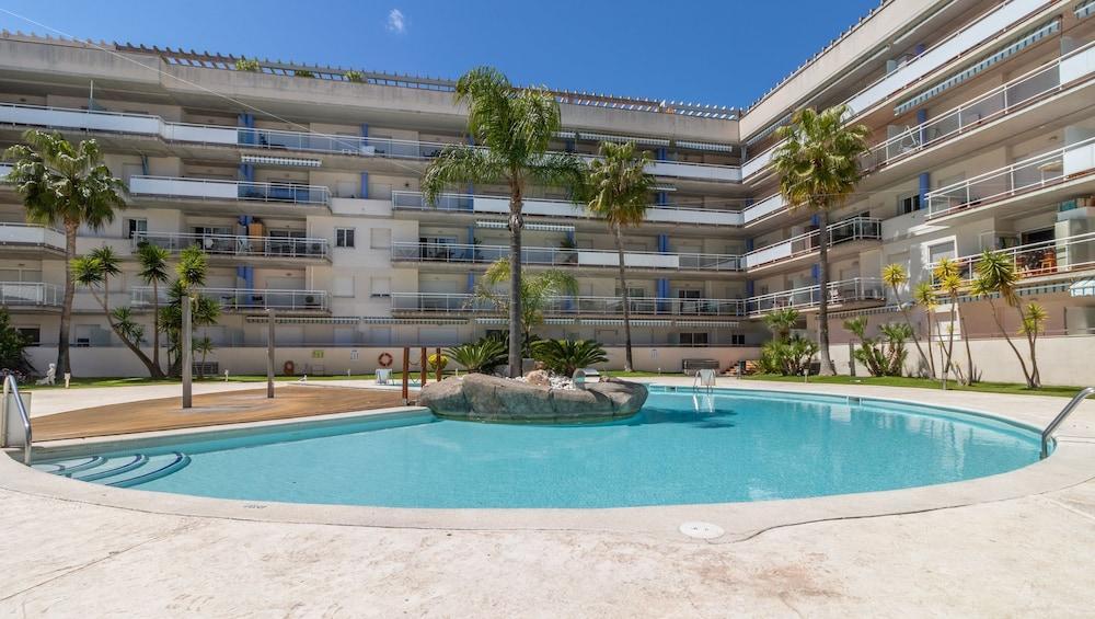 Port Canigo Apartments 罗萨斯 外观 照片