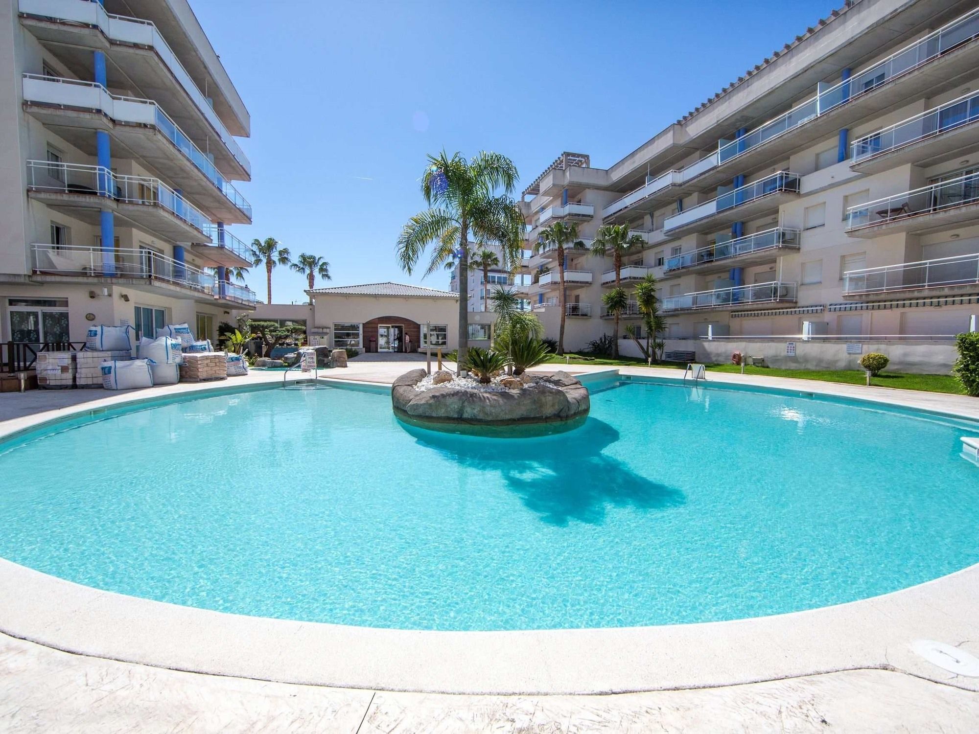 Port Canigo Apartments 罗萨斯 外观 照片